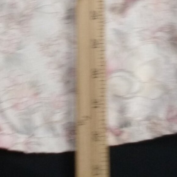 CELSA Floral Pink Short Robe Satin Finish Adjustable Strap Short Sleeve Size M/L - Picture 14 of 15